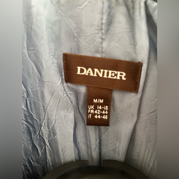 Vintage Leather Blazer - Picture 6 of 9